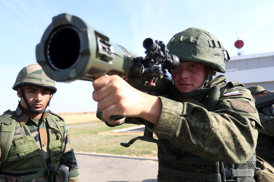 Indians fired anti-tank rocket launchers, Kalashnikov guns and Dragunov SVD sniper rifles.