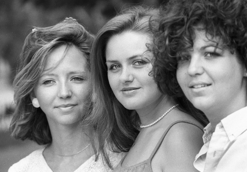 ソ連とフランスの若者の交流イベントに参加する女性たち（1984年）