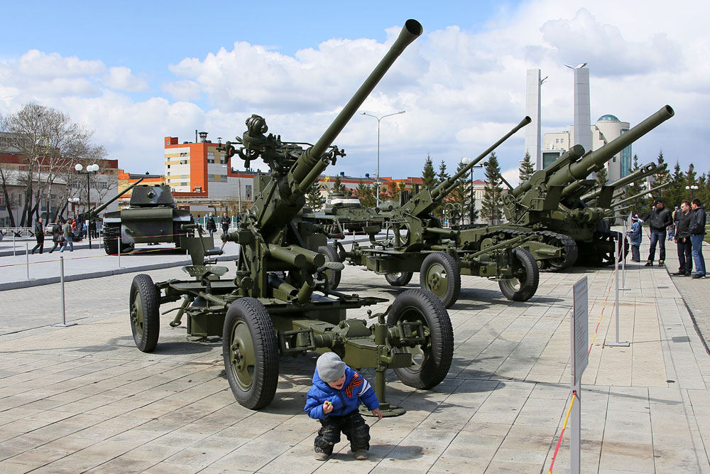 The Verkhnyaya Pyshma Museum of Military Hardware is considered one of the largest in Russia. Part of the exhibition is located outdoors and open to everyone.