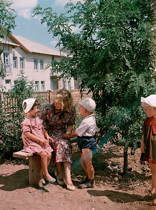 On the boulevard a city newly-constructed in the empty steppe for the purposes of servicing the Volga-Don Canal, 1952