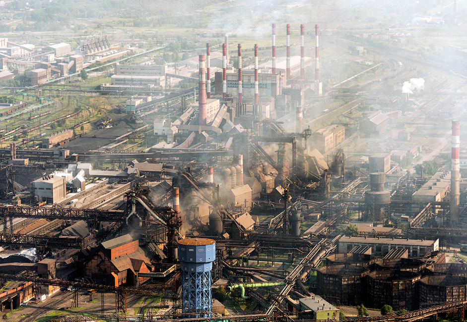 A Usina Metalúrgica de Tcheliábinsk é a maior e mais completa do país