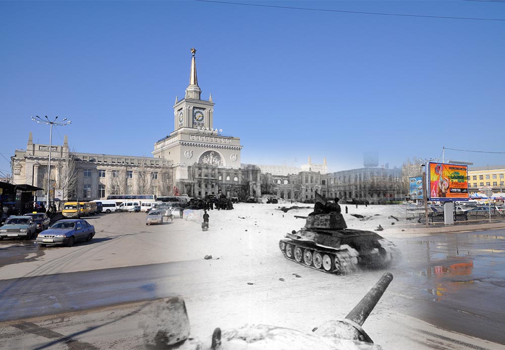 Stalingrad (actuellement Volgograd), 1943/2013. Char T-34 près de la gare.
