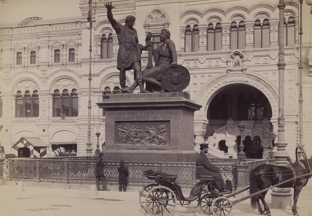 In this anniversary year for the Moscow subway (on May 15 it will be 80 years old), the Moscow Museum is holding an exposition on the story of transport in the city through all its history.