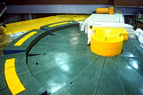 Reactor nuclear en el centro de investigación de Dubná.  