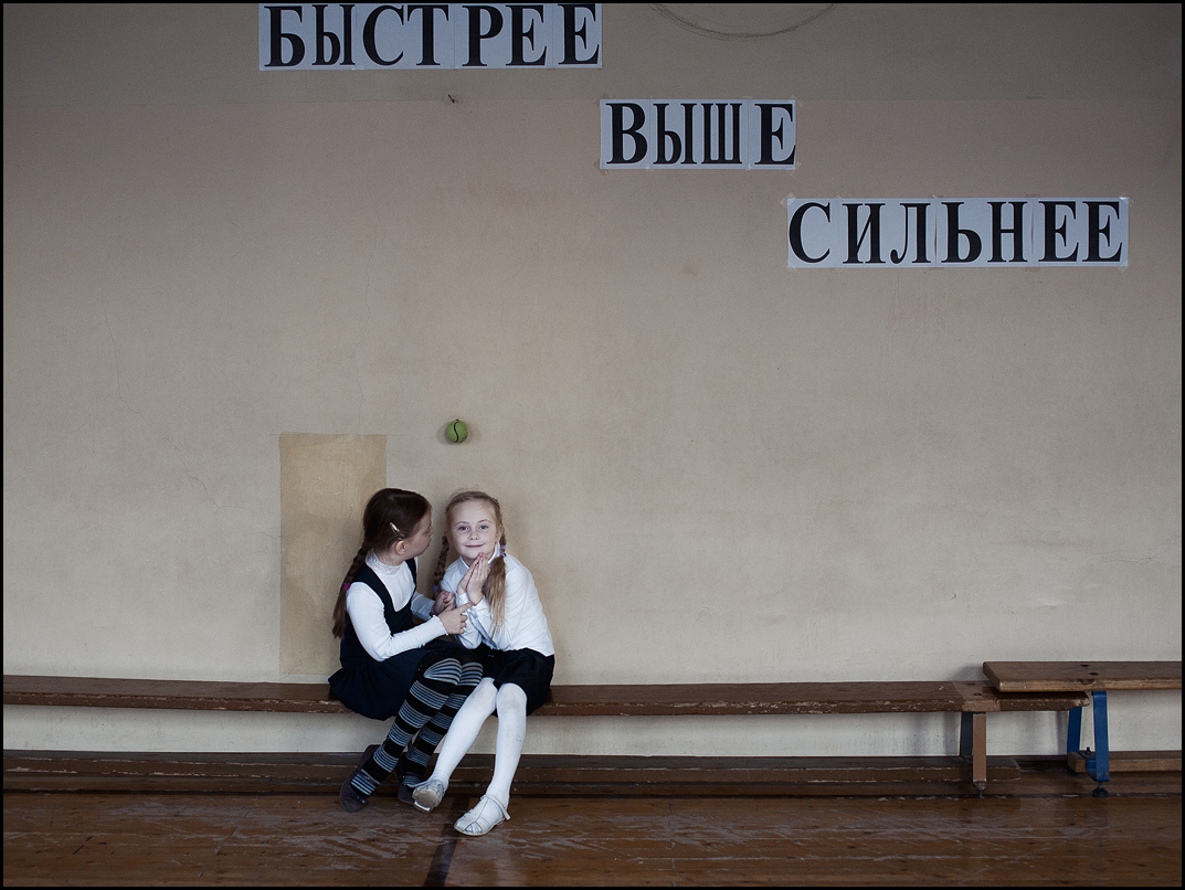 Fotografije je prispevala Irina Julijeva iz Sankt Peterburga. Predlani je imel njen sin prvi šolski dan in ga je spraševala, kako mu je bilo v šoli ... Njena radovednost ni imela meja.