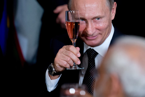 Владимир Путин назова условията за издигане на кандидатурата му за президентските избори през 2018 г.