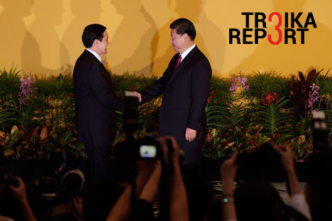 Chinese President Xi Jinping (R) and Taiwanese President Ma Ying-Jeou shake hands at the Shangri-La Hotel in Singapore, Nov. 7, 2015
