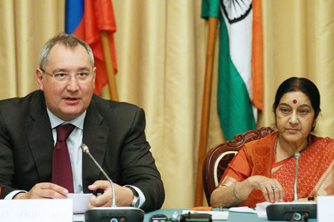 Russia's Deputy Prime Minister Dmitry Rogozin (L) and India's Foreign Minister Sushma Swaraj attend a meeting of the Russian-Indian Inter-Governmental Commission at Moscow's Volynskoe Congress Park Hotel.
