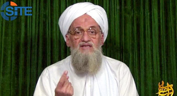 Sur cette capture d’écran le chef du groupe terroriste Al-Quaïda Ayman al-Zawahiri s’adresse aux lecteurs des forums jihadistes.