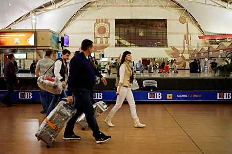 Russian tourists prepare to depart for St.Petersburg, from Sharm el-Sheikh International Airport, Egypt, Nov. 5, 2015. 