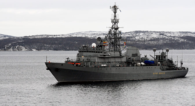 Promatrački brod „Jurij Ivanov". 