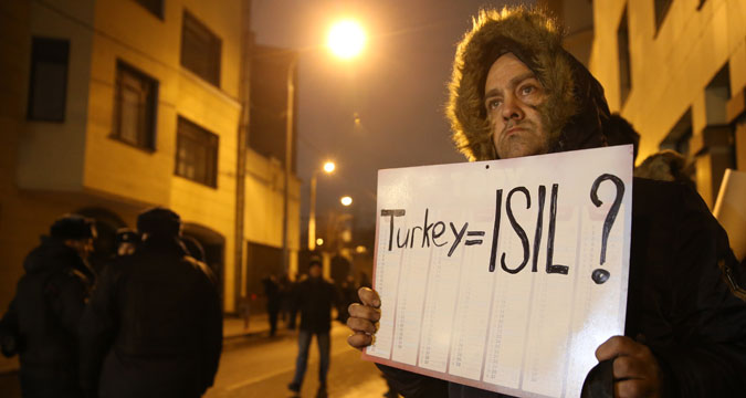 Une action de protestation devant l'ambassade de Turquie à Moscou. 
