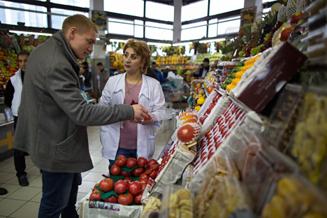 Russia is unlikely to restrict the import of vegetables ahead of the New Year holidays. Source: AP