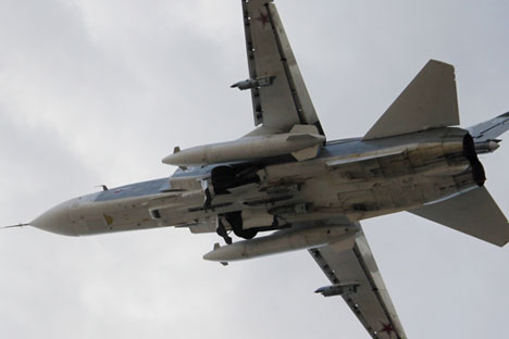 A Russian Su-24 front-line bomber jet.