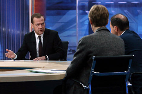 Prime Minister Dmitry Medvedev gives an interview on the work of the Russian Government to television journalists.