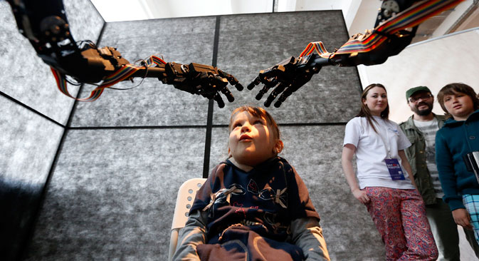 The "Robot Ball" scientific exhibition in Moscow, May 17, 2014. 