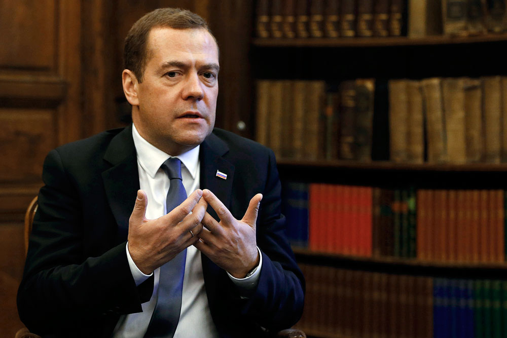Perdana Menteri Rusia Dmitry Medvedev menekankan kunci keberhasilan negosiasi antara Palestina dan Israel tetap terletak pada kemauan politik Tel Aviv dan Ramallah.