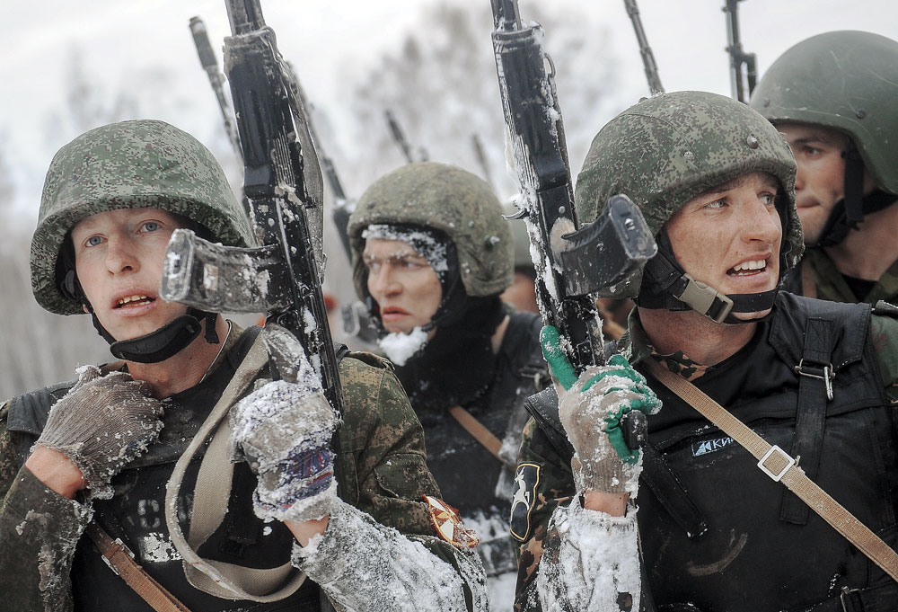 Nationwide tests for the right to wear maroon beret among the internal troops of the Interior Ministry