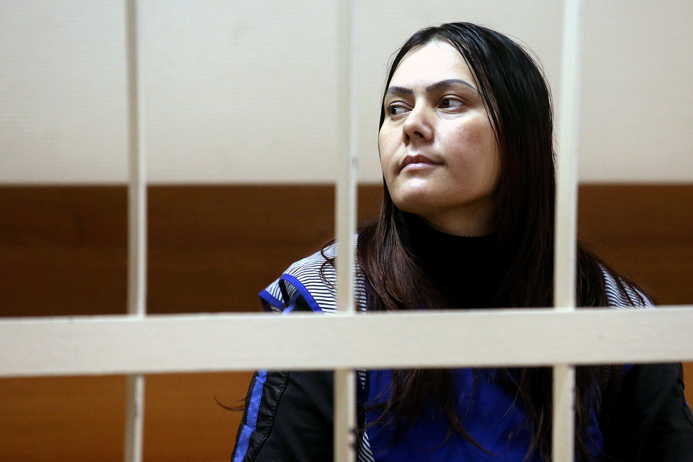 Uzbekistan's citizen, Gulchekhra Bobokulova, suspected of murdering a 4-year-old girl, seen ahead of a hearing into the request of her arrest at Moscow's Presnensky District Court, March 2, 2016. 