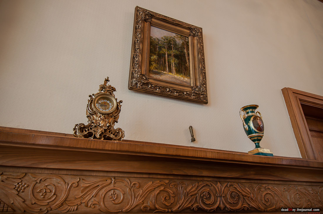 Fra gli oggetti appartenuti a Yusupov, oggi nel palazzo è stato conservato solo un vaso, visibile in questa foto