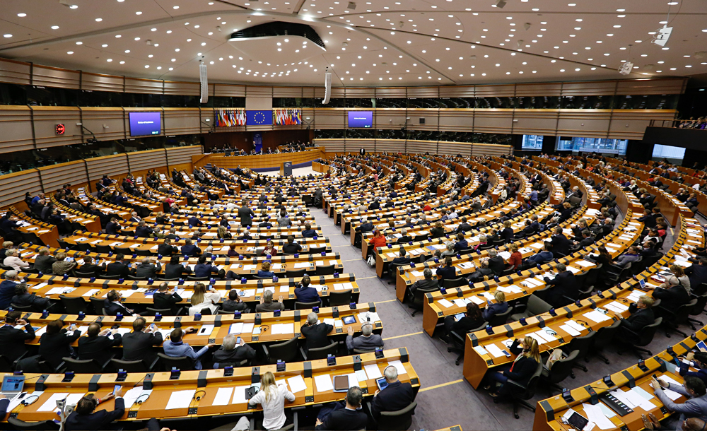 Dos 691 deputados do Parlamento Europeu, 304 votaram a favor de resolução