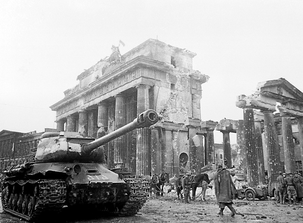 A Soviet tank near the Brandenburg Gate in Berlin. May of 1945. 