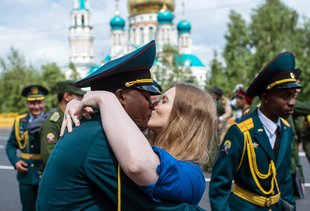 The Omsk Tank and Engineer Institute's student graduation on the city's Cathedral Square.