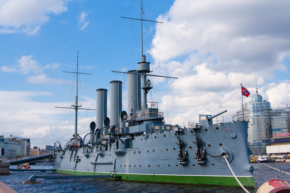 El crucero Aurora en San Petersburgo.