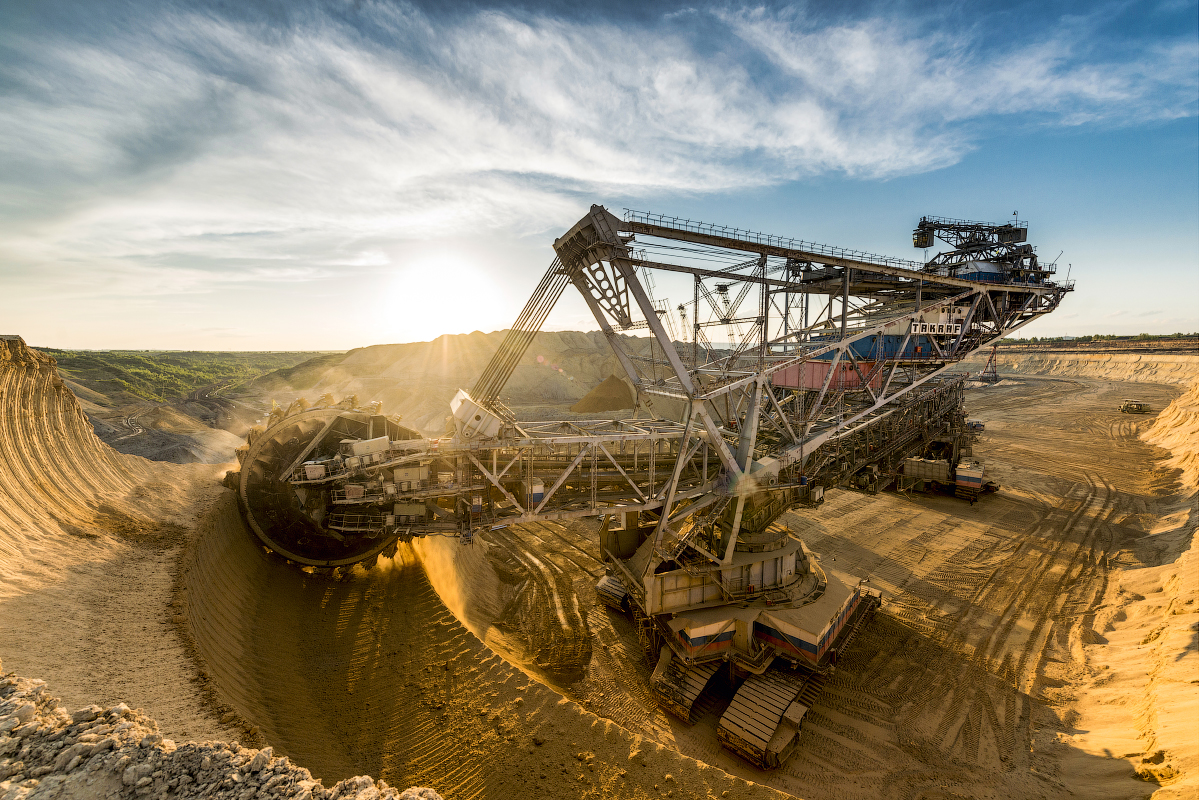 Dabei ist der Abbau in der Nasarowski-Mine verhältnismäßig schwer: Die Lagerstätten befinden sich in 70 Metern Tiefe.