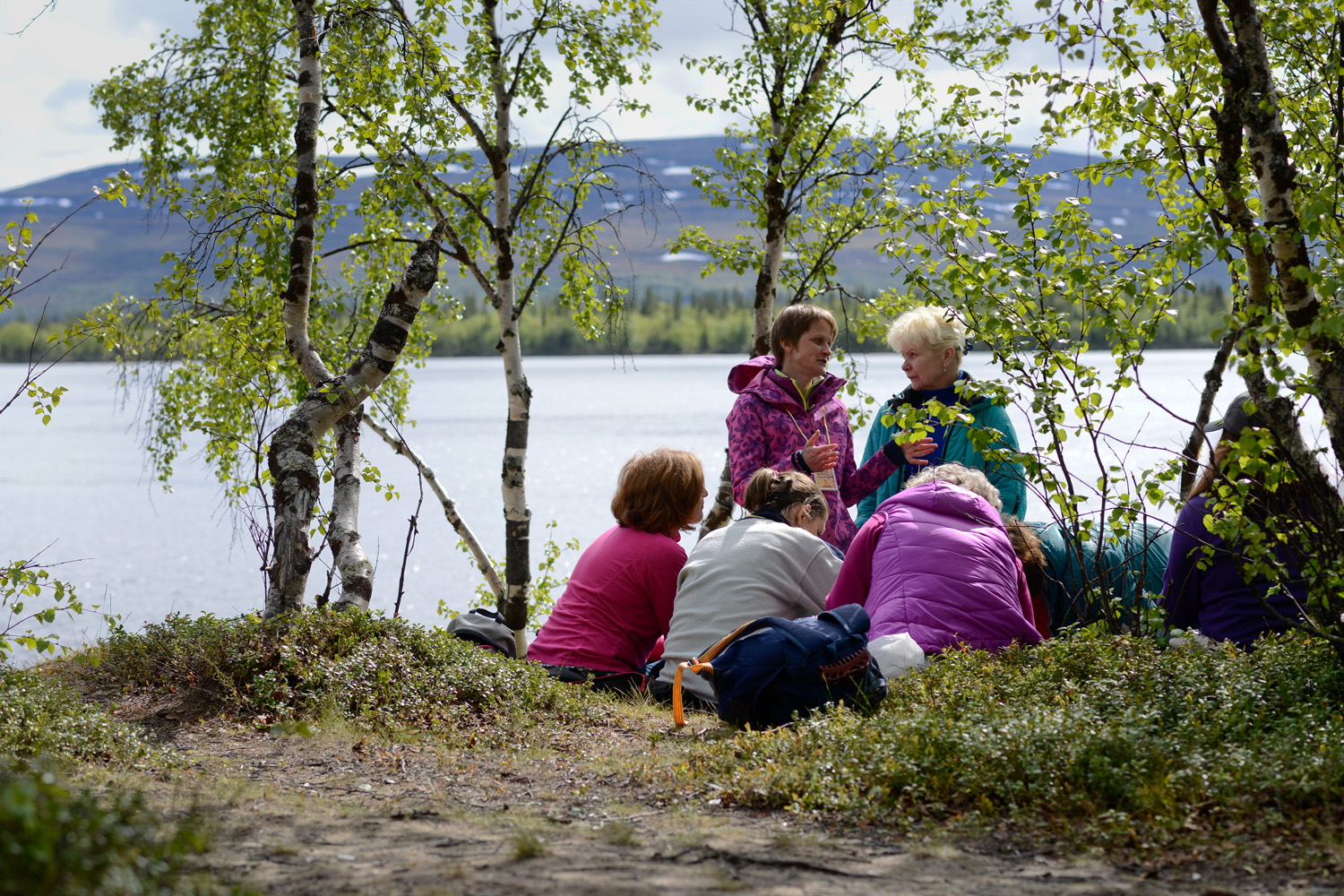 В средата на юни село Ловозеро в Мурмански регион, в самия център на саамската култура, живописно място на брега на езеро, е домакин на събитие с традиционни саамски игри.
