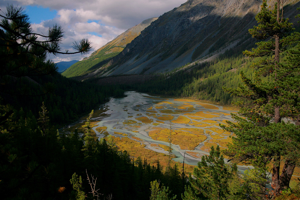 Leave civilization behind and lose yourself in the mysticism and beauty of the Altai Mountains