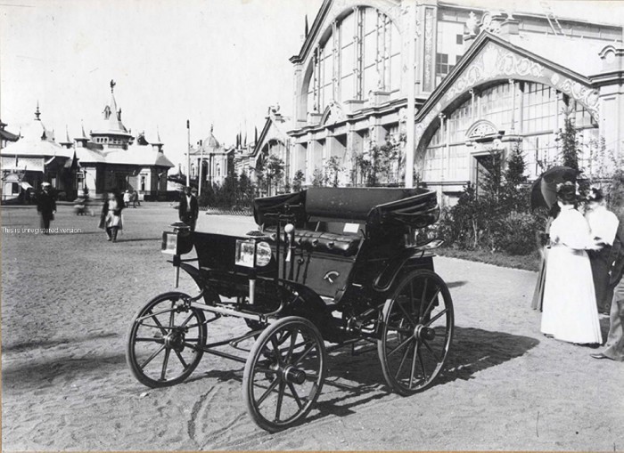 ... and the first Russian car (pictured) designed by Evgeny Yakovlev and Pyotr Freze.