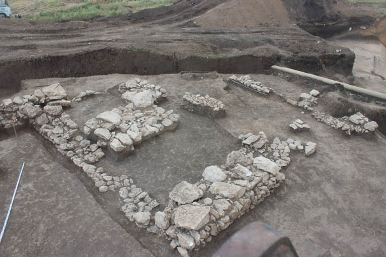 Ruínas foram achadas perto da aldeia de Gornostaievka, a 1.600 km de Moscou