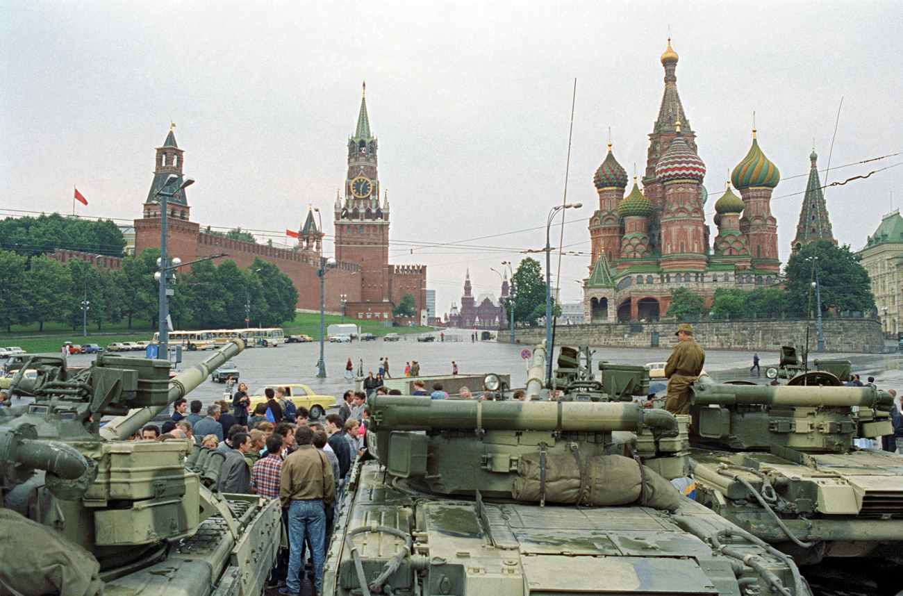 Moscow. Tanks at Red Square on August 19, 1991.