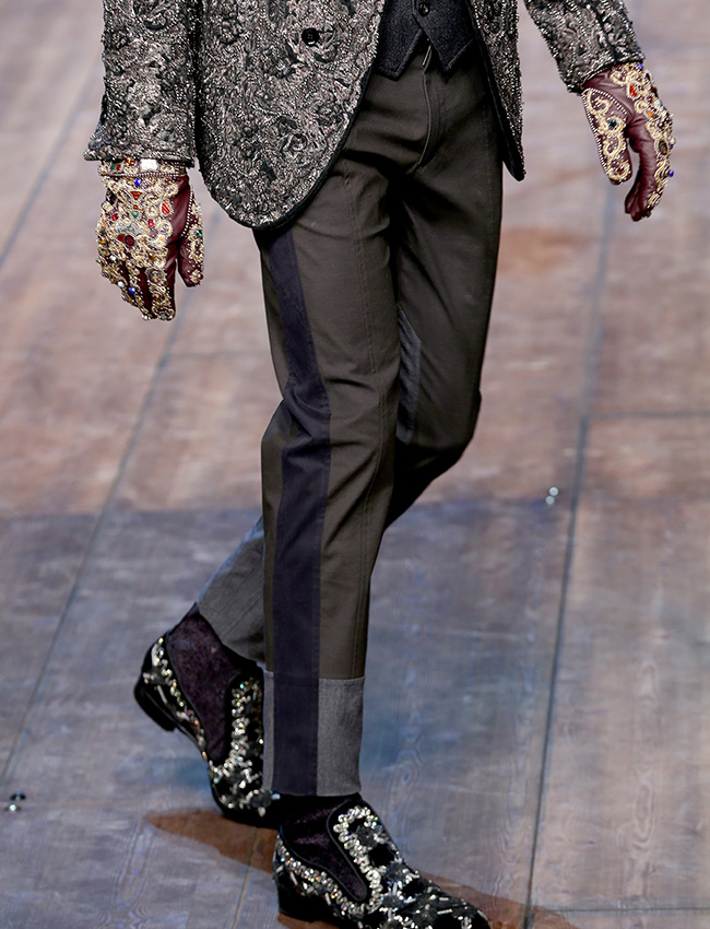230 miles east of Moscow lies a village by the name of Kazakovo (Nizhnyi Novgorod region), where metalwork has been practised for centuries. / Dolce & Gabbana men's Fall-Winter 2014-15 collection.