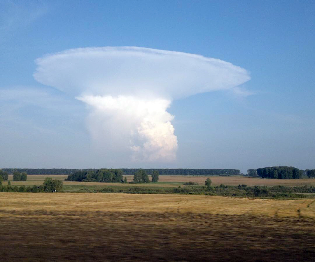 Mushroom cloud appeared in Siberia.