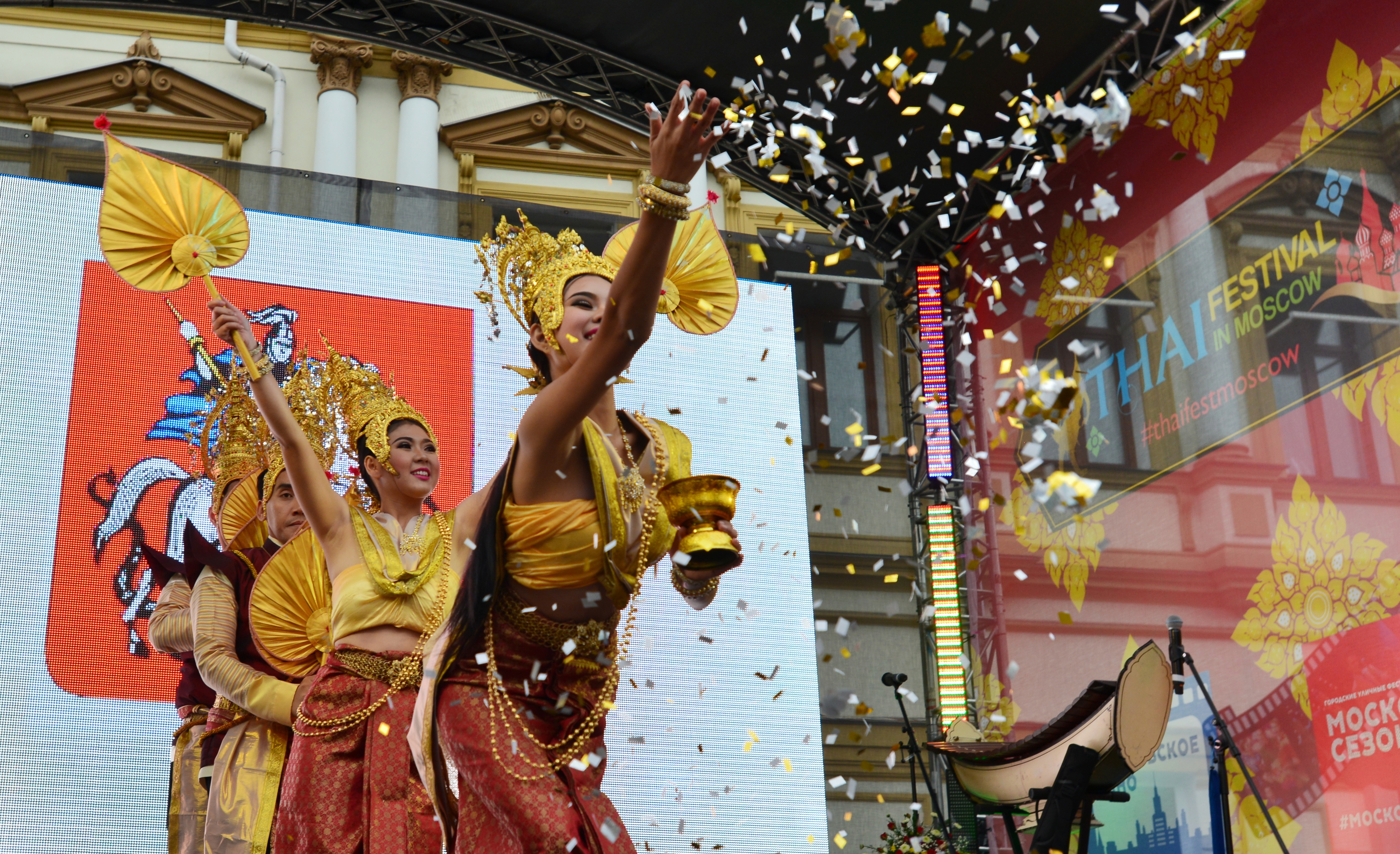 Russia welcome Thailand’s initiative to hold annual cultural festivals in Moscow’s city center. 