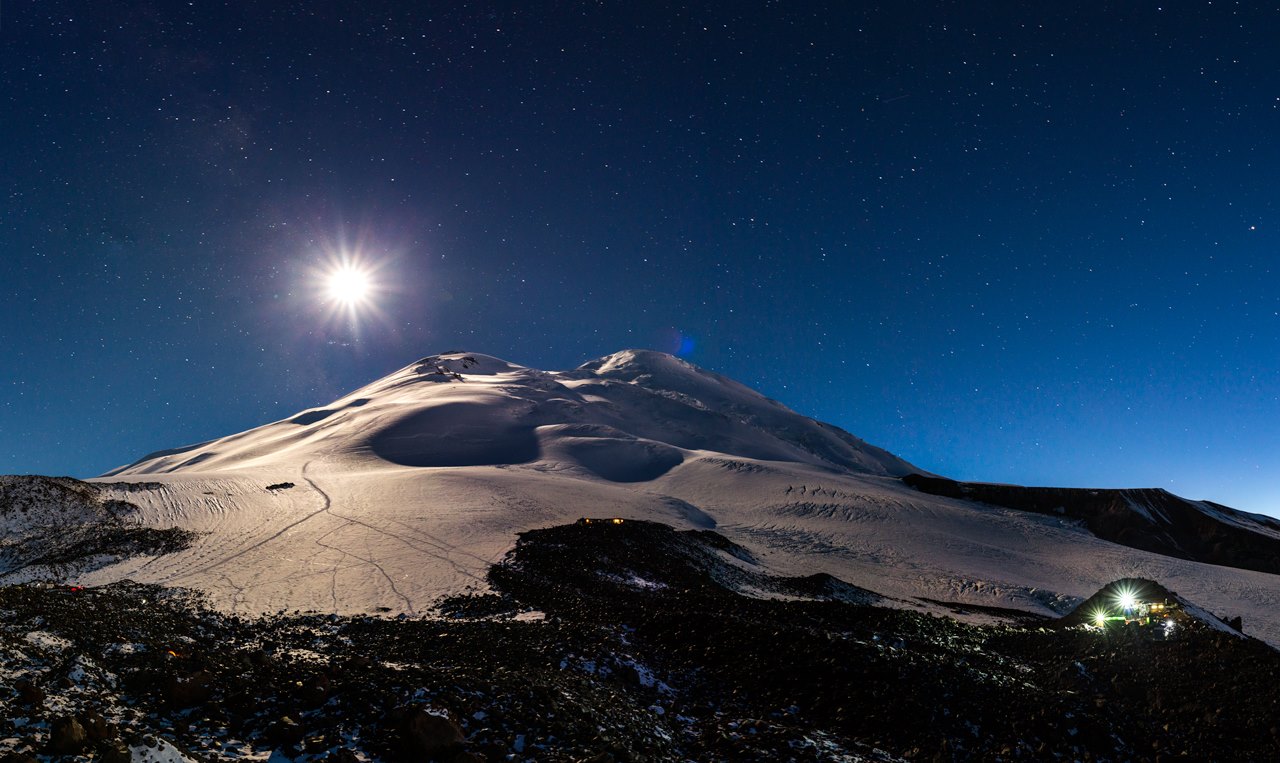 Veduta del monte Elbrus