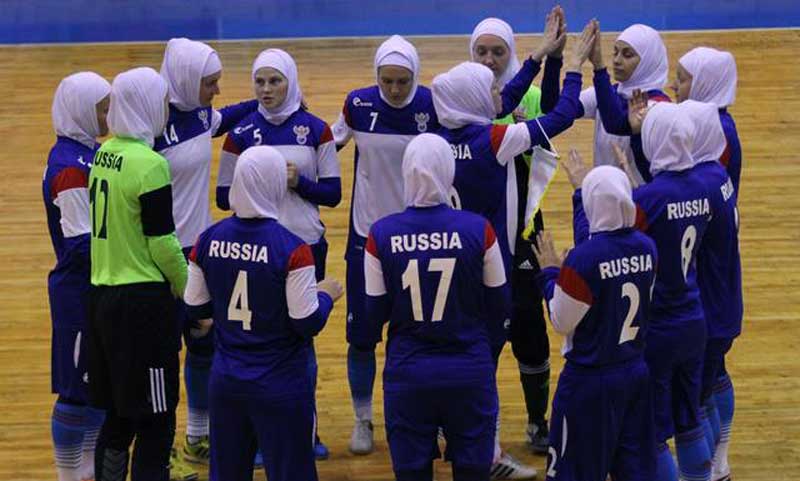 Die Fotos der russischen Spielerinnen in Hidschabs verärgerten viele Facebook-Nutzer.
