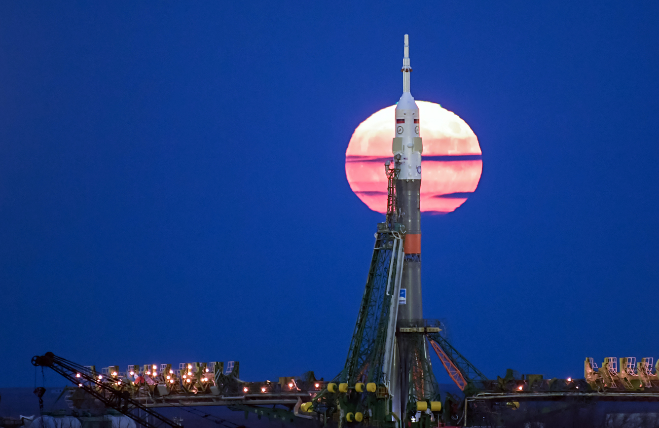 The supermoon rises behind the Soyuz MS-03 spacecraft at the launch pad in the Russian-leased Baikonur cosmodrome in Kazakhstan, 14 November 2016