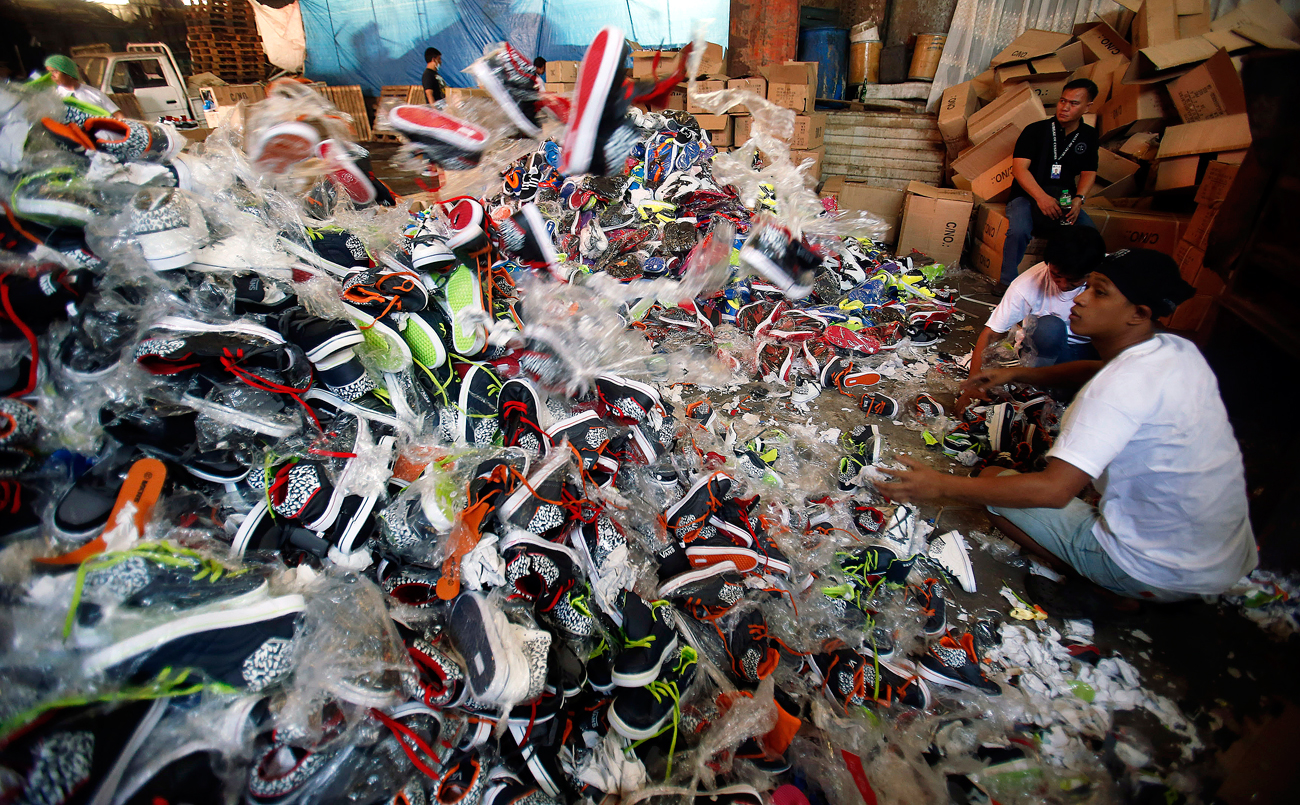 A government statement said over 150,000 pairs of fake shoes and slippers of various brands including Nike, Adidas, Converse, Sketchers, North Face, Leaveland, Merrell, Lacoste, Vans, Havaianas and Ipanema worth $1.13 million, which were smuggled from China.