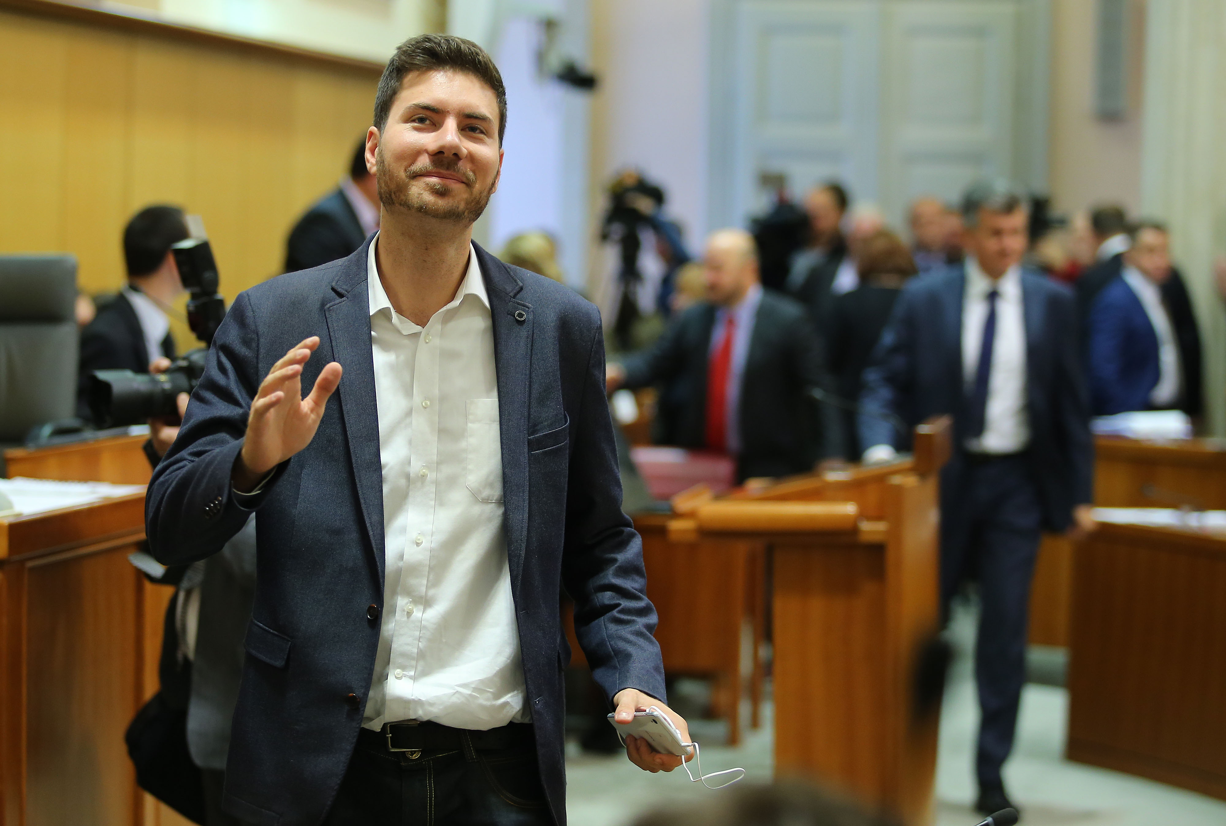 Poslanec Živega zidu Ivan Pernar.  Vir: FA Bobo/PIXSELL/PA Images/TA