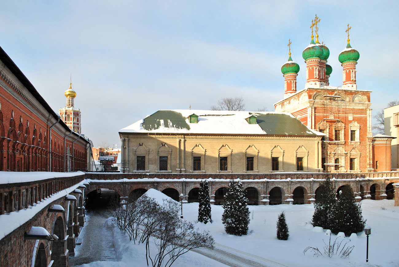 These Moscow religious sites offer delicious meals.