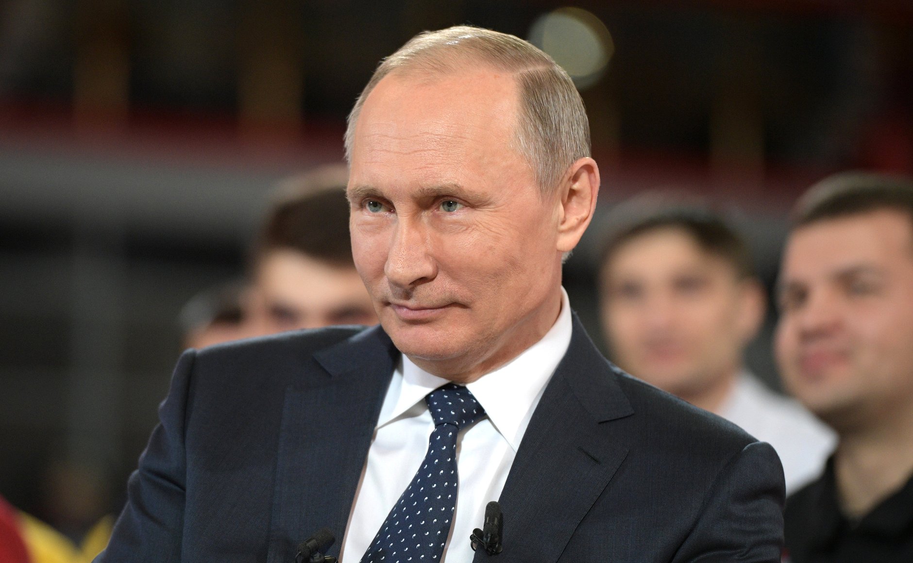 „Ich bin überzeugt, dass Präsident Putin den Nobelpreis verdient hat. Er ist der Einzige, der den Terrorismus ernsthaft bekämpft“, sagt Fabien Baussart. 