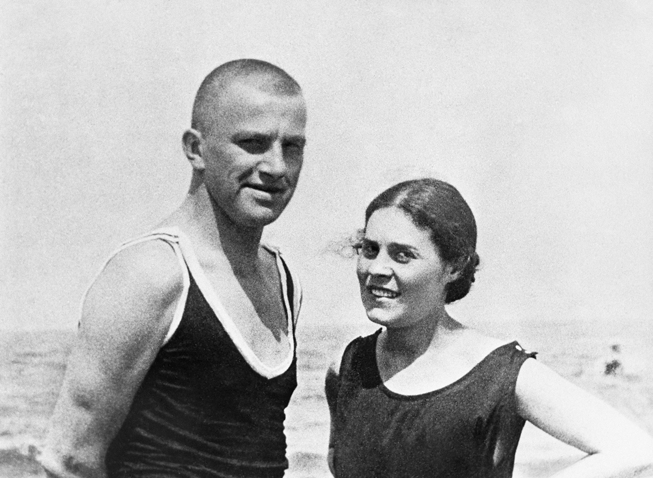 Поетт Владимир Майковски (1893-1930) и Лиля Брик (1891-1978) в Германия през 1922 г.