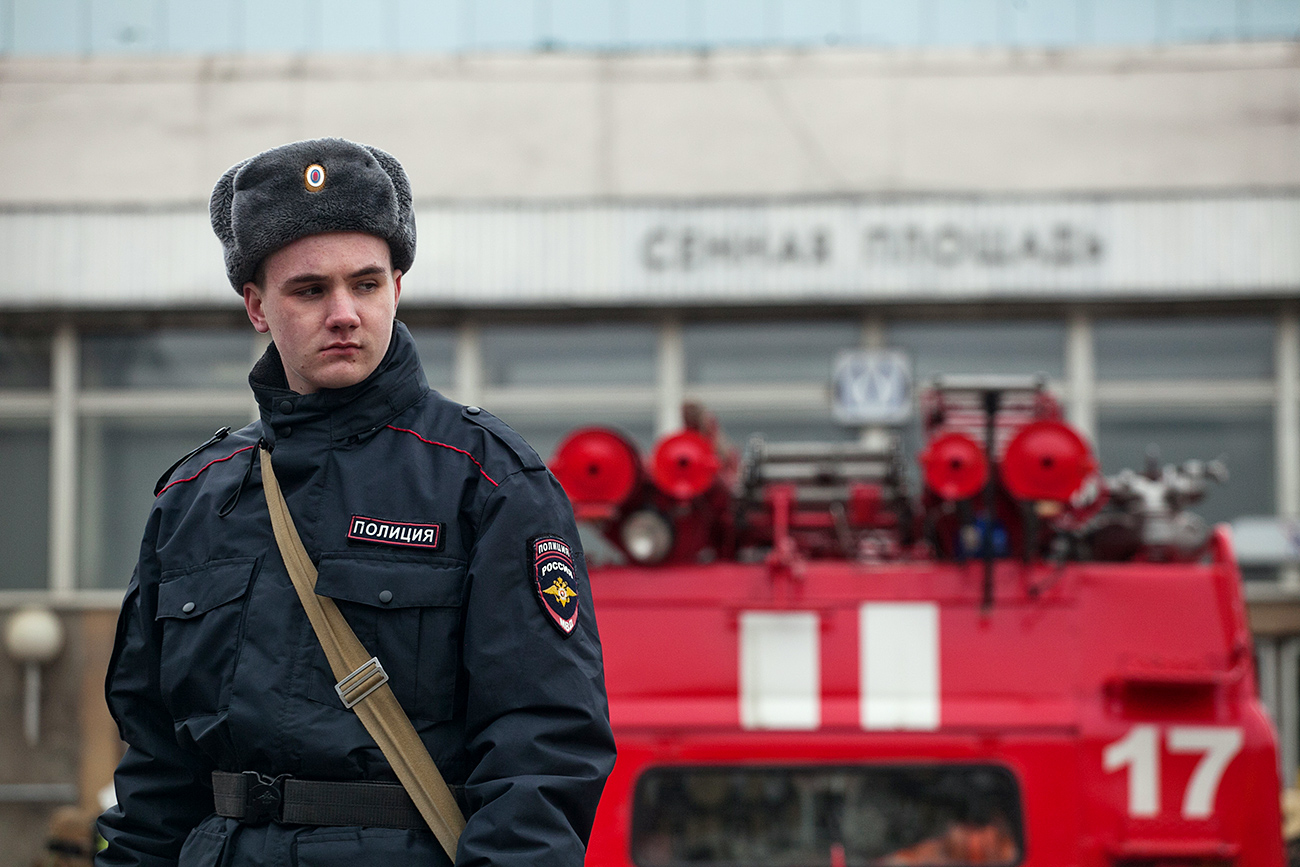 Medidas de segurança foram reforçadas nos metrôs de São Petersburgo e Moscou