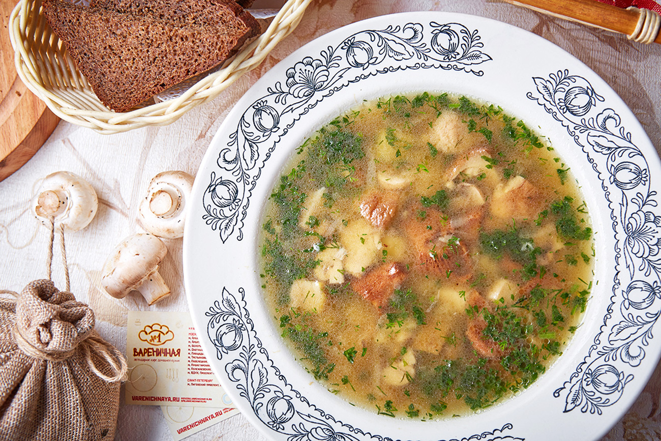 It's easy to cook this Lent compliant traditional soup!