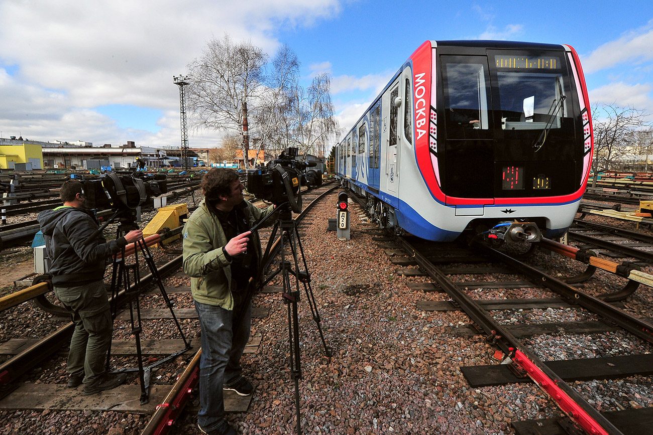 First Moskva next generation trains launched on the Tagansko-Krasnopresnenskaya Line of the Moscow Metro