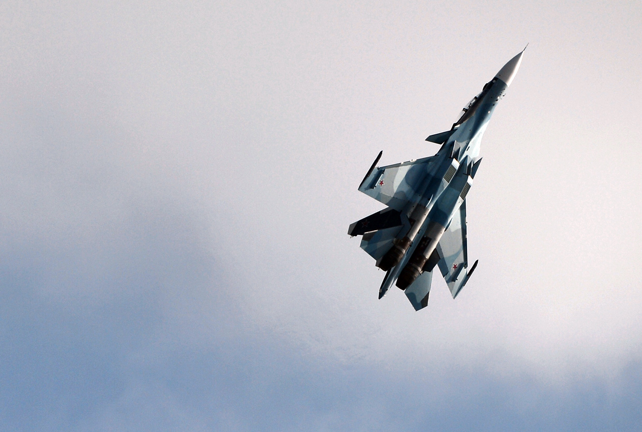 A Su-30 fighter