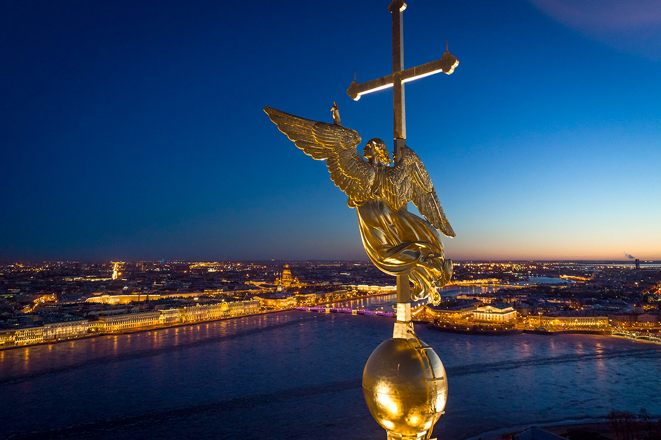 San Pietroburgo vista dall'alto. 